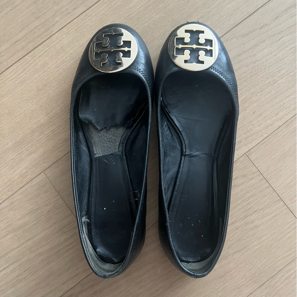 Tory Burch flats. Size 10.
